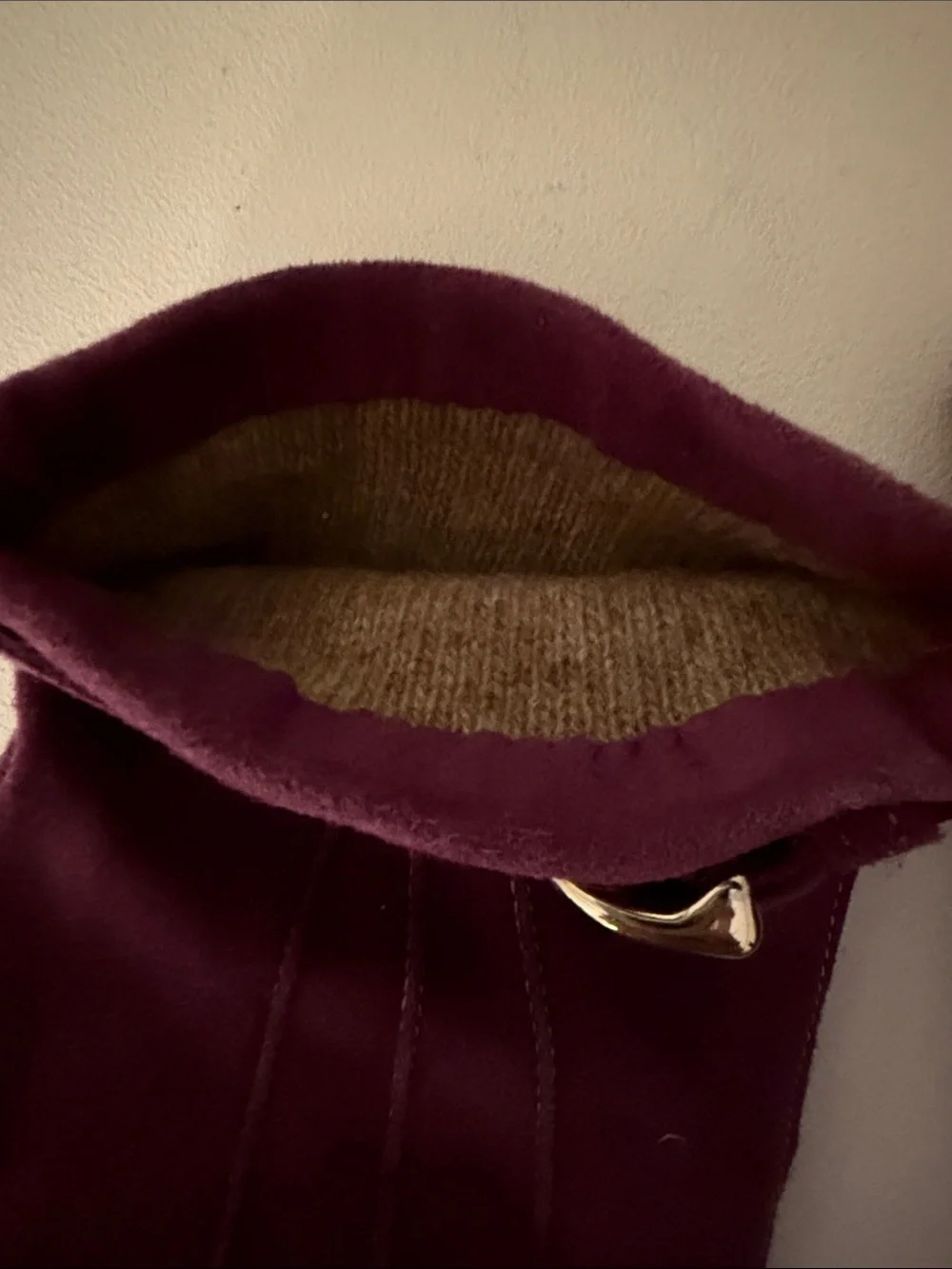 Coach: Women's Burgundy Gloves with Buckle Accent
